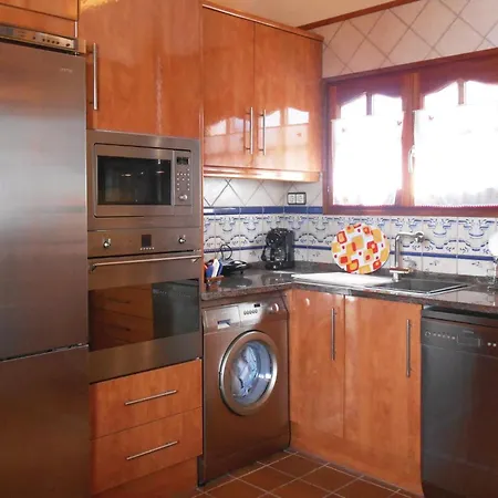 Apartment Amazing In With Wifi Tossa de Mar