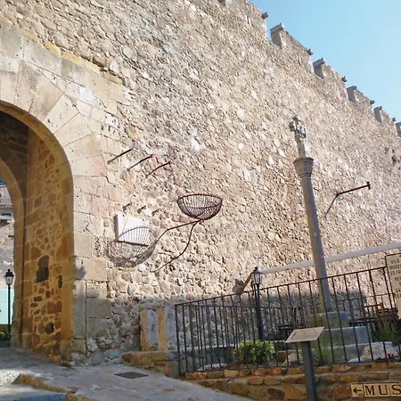 Stunning In * Tossa de Mar