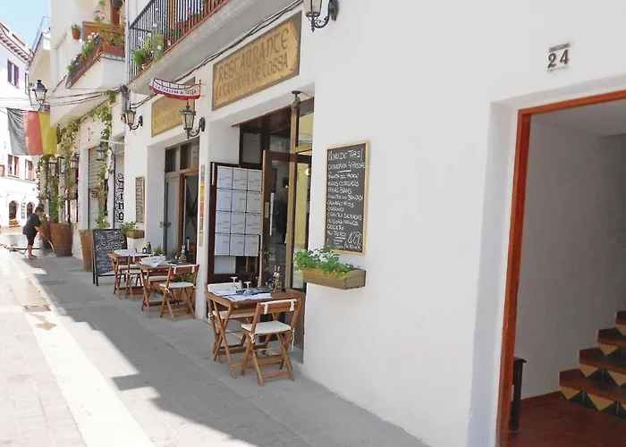 Stunning In * Tossa de Mar