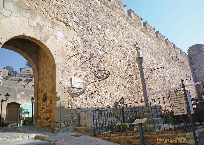 Stunning In * Tossa de Mar